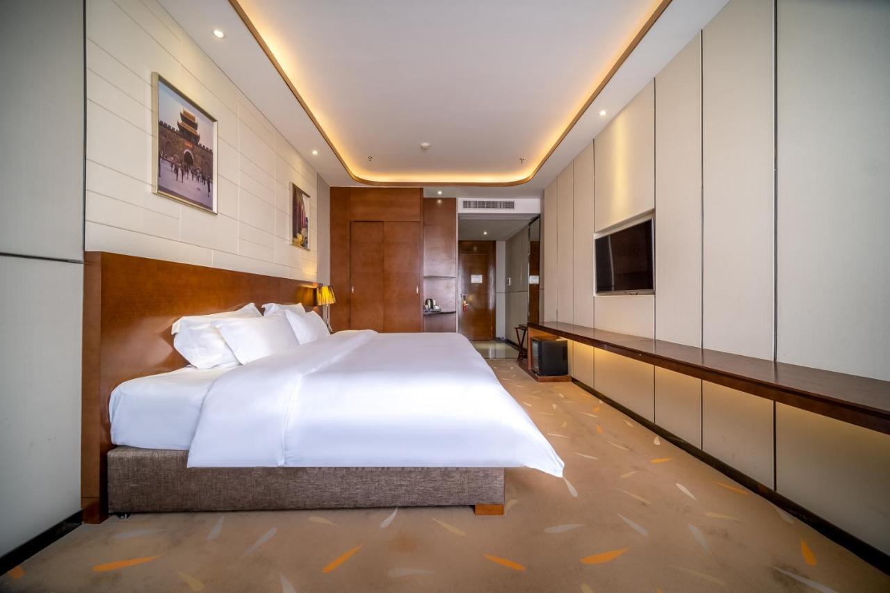 Relteem Hotel Zhongshan  Exterior foto